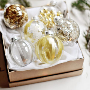 120 DIY Clear Glass Christmas Ornaments - Prudent Penny Pincher