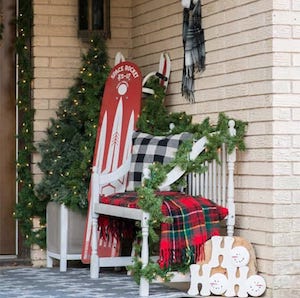 100 Best Porch Christmas Decorations - Prudent Penny Pincher