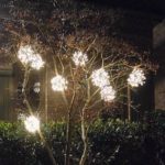 100 Best Outdoor DIY Christmas Decorations - Prudent Penny Pincher