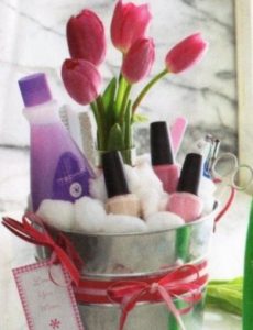 120 DIY Christmas Gift Basket Ideas - Prudent Penny Pincher