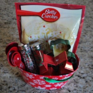 https://www.prudentpennypincher.com/wp-content/uploads/2018/09/christmas-cookie-gift-basket.jpg