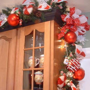 Kitchen Cabinet Christmas Deco Mesh Garland Decor