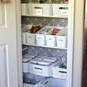 https://www.prudentpennypincher.com/wp-content/uploads/2020/03/A-Tour-of-Our-Organized-Pantry-From-Top-to-Bottom_5.jpg