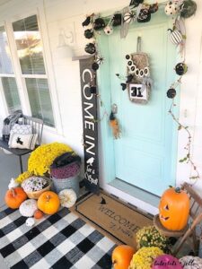 100 Best Halloween Porch Decor Ideas - Prudent Penny Pincher