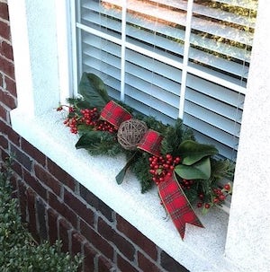 50 Christmas Window Decorations - Prudent Penny Pincher