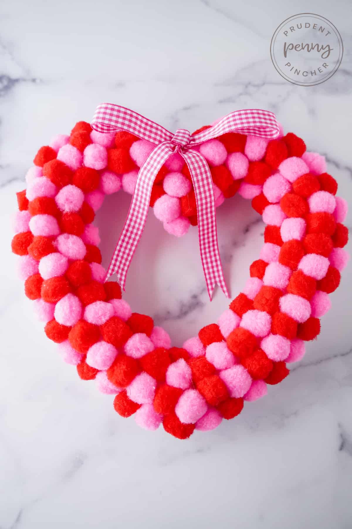 Diy Dollar Tree Heart Wreath Prudent Penny Pincher 3942